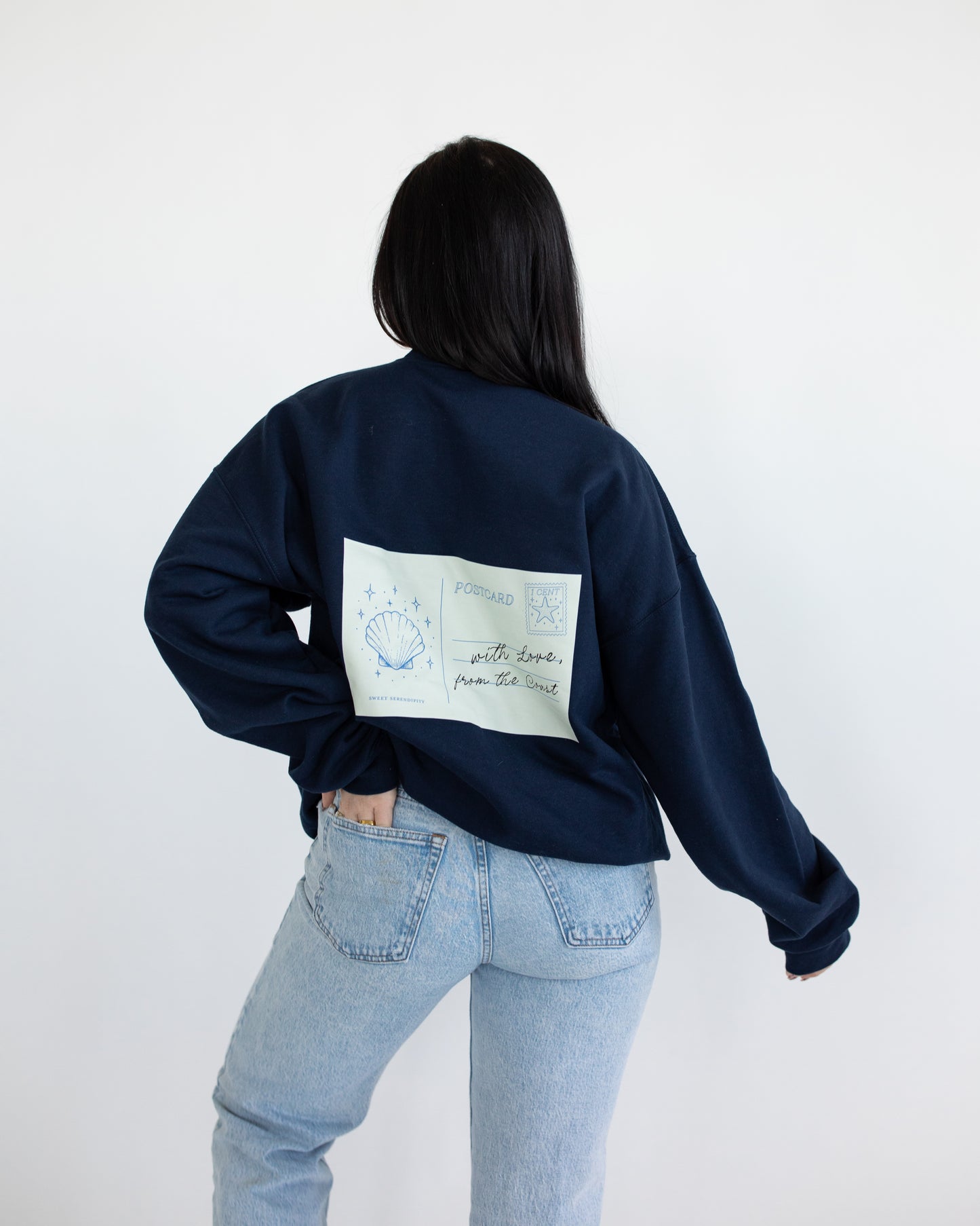COASTAL POSTCARD CREWNECK