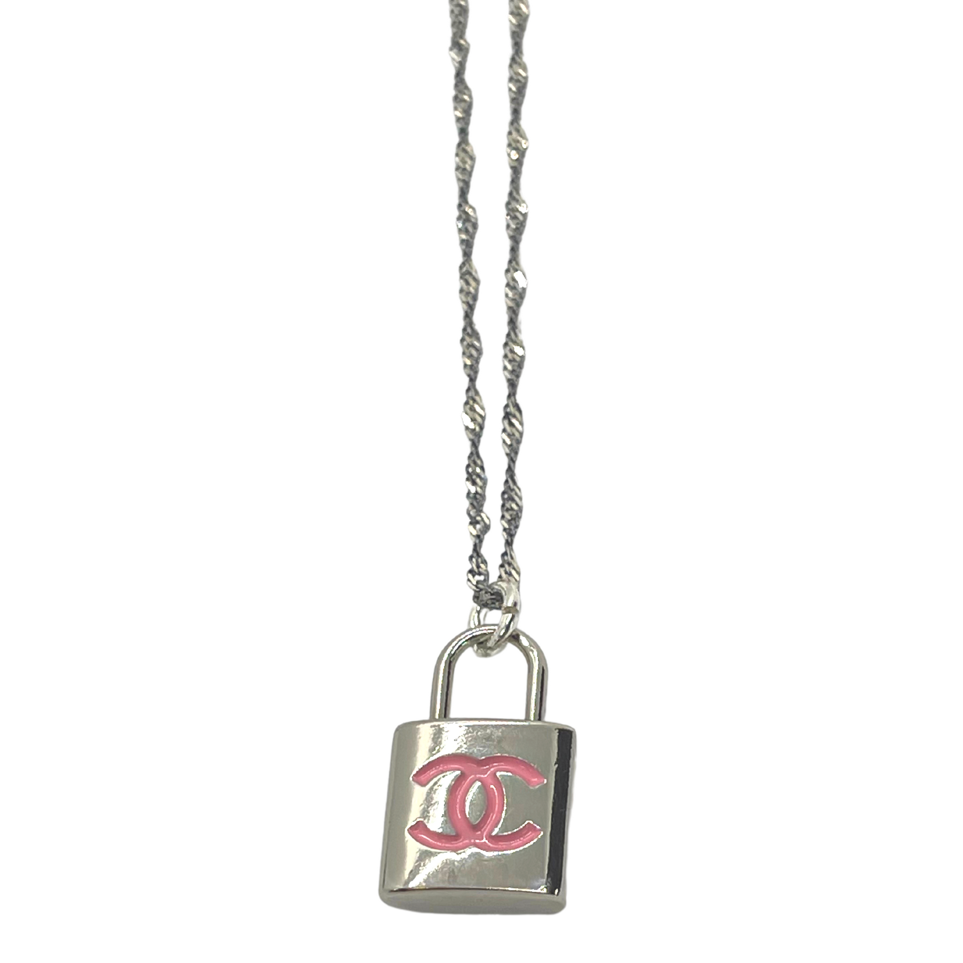 Chanel 2025 lock pendant